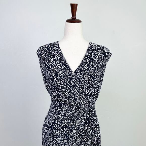 Lauren Ralph Lauren V-Neck Crossover Navy Dress - Picture 4 of 12